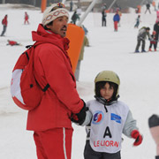 Antoine Cayrol, ESF le Lioran, encadrement des cours collectifs. Photo Christophe PenellePhoto Richard Privat